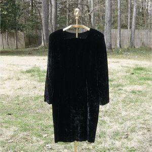 Vintage 90s Santa Fe Black Crushed Velvet Pencil Dress